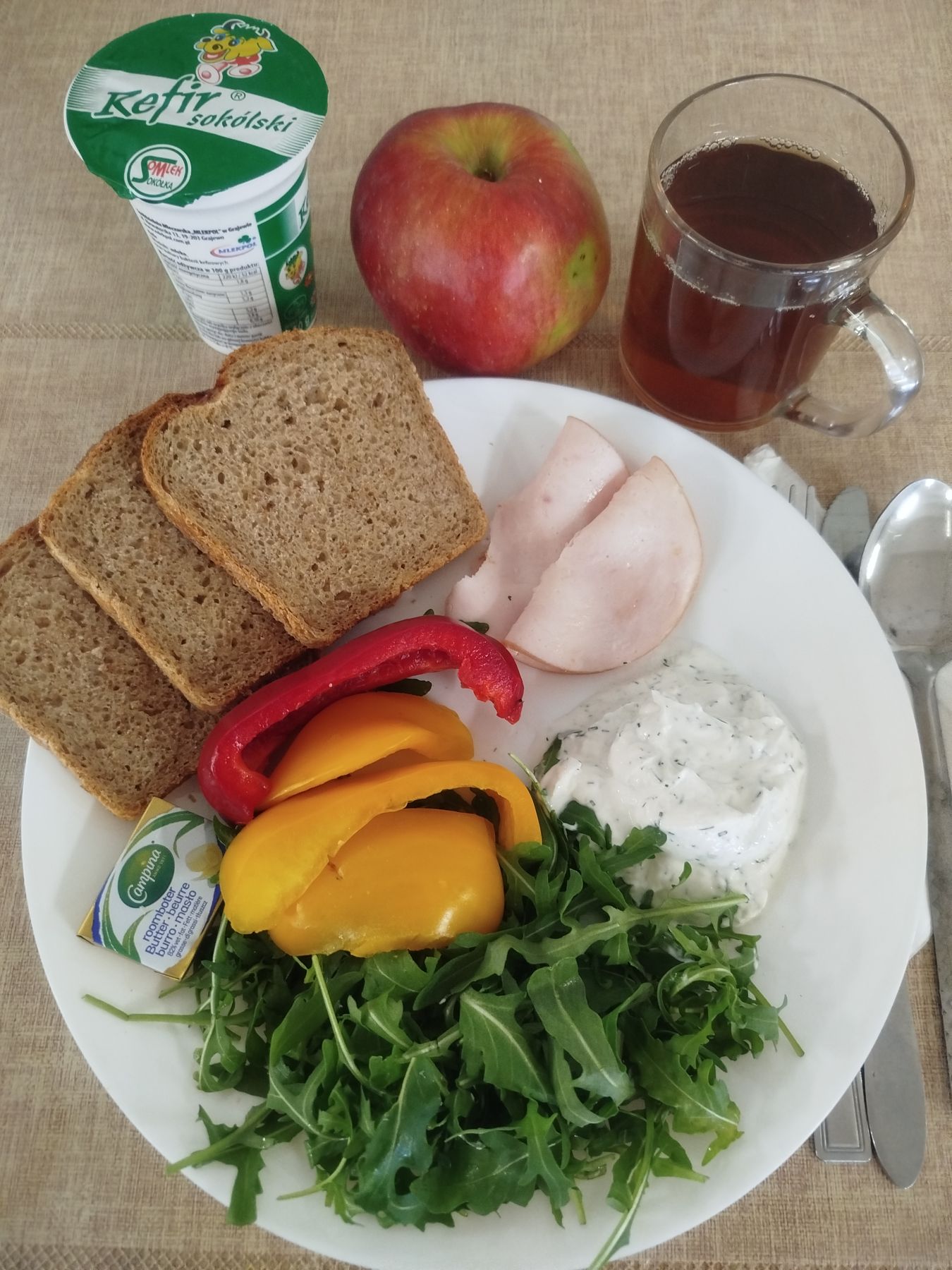 2025-10-28-śniadanie_dieta_cukrzycowa