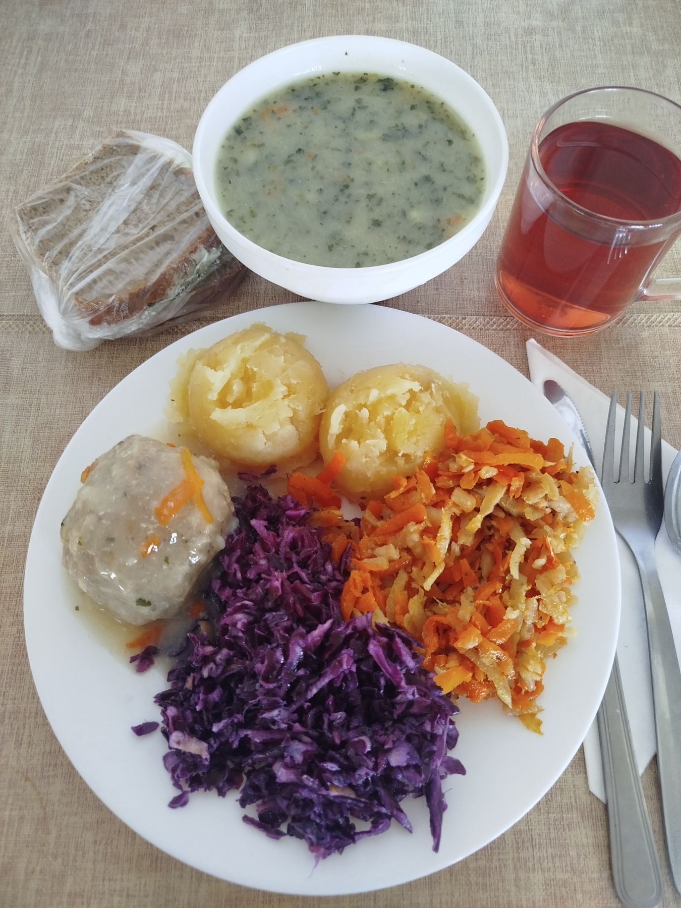 2025-04-18-obiad_dieta_cukrzycowa