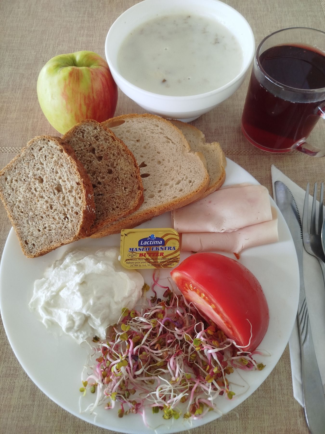 2025-08-27-śniadanie_dieta_podstawowa
