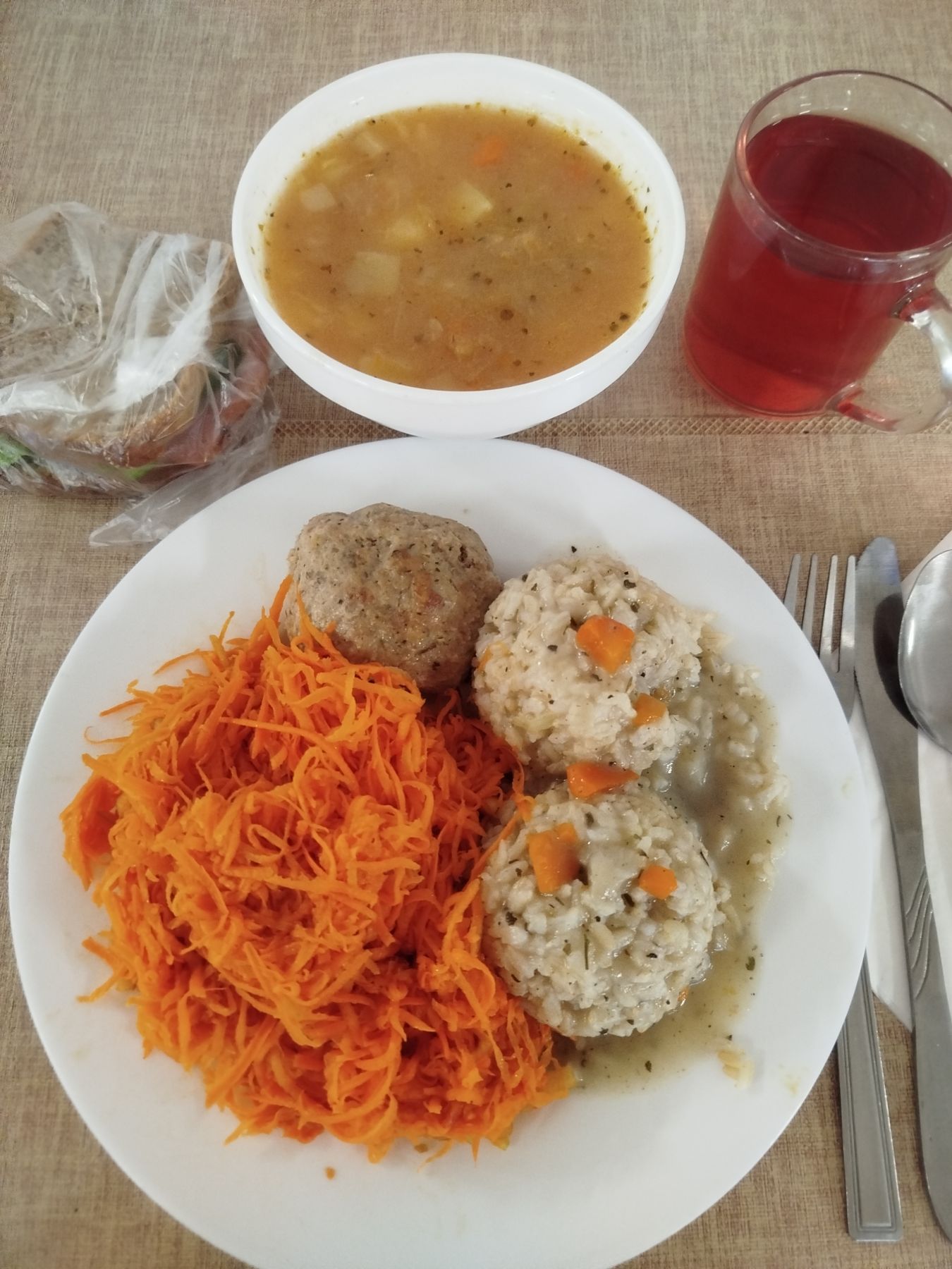 2025-11-03-obiad_dieta_cukrzycowa