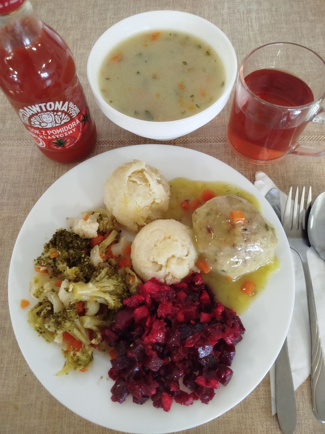 2025-11-12-obiad_dieta_cukrzycowa