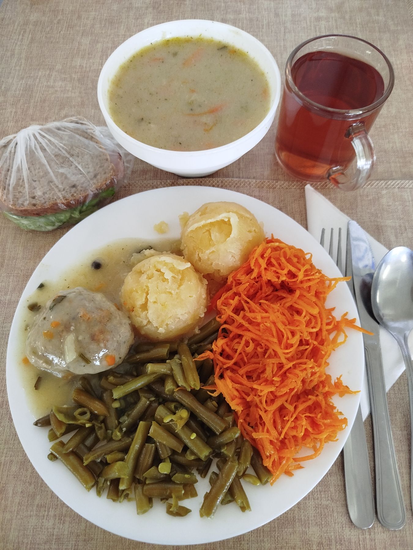 2025-04-16-obiad_dieta_cukrzycowa