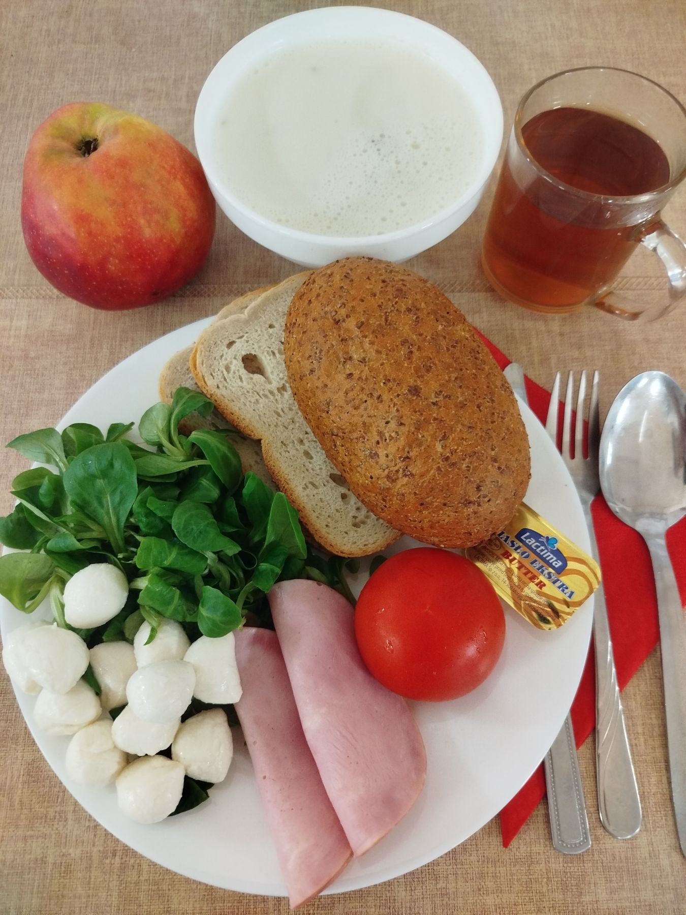 2025-12-22-śniadanie_dieta_podstawowa