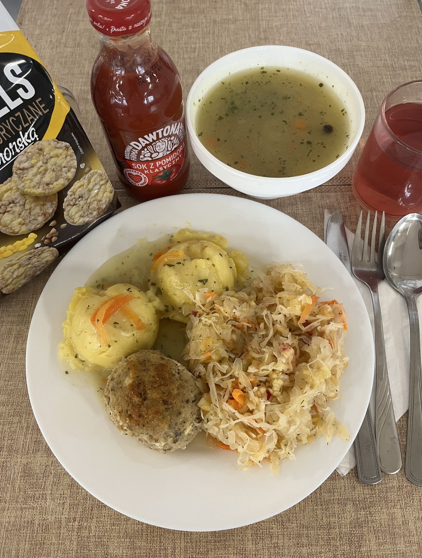 2025-12-19-obiad_dieta_cukrzycowa