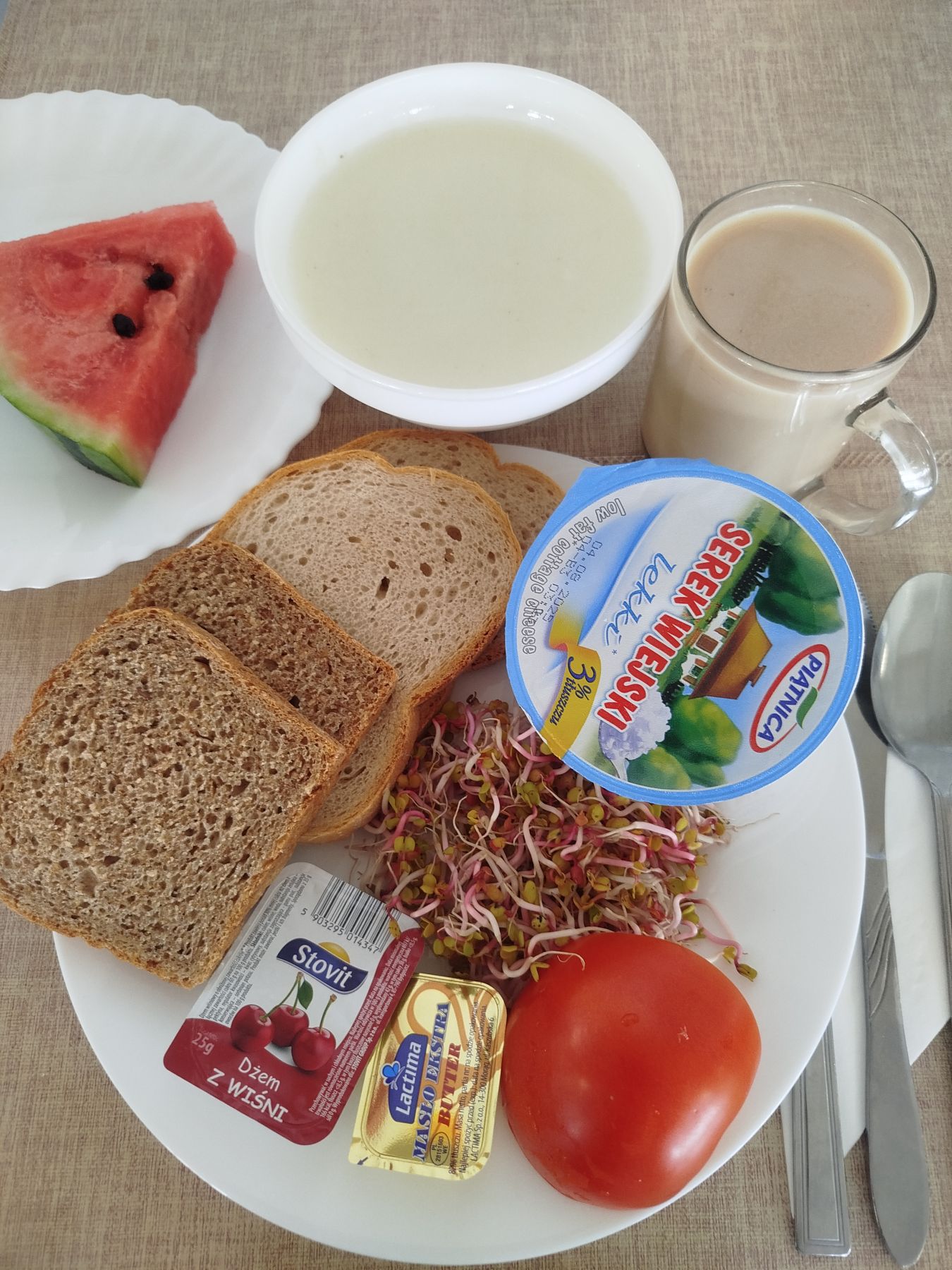 2025-07-25-śniadanie_dieta_podstawowa