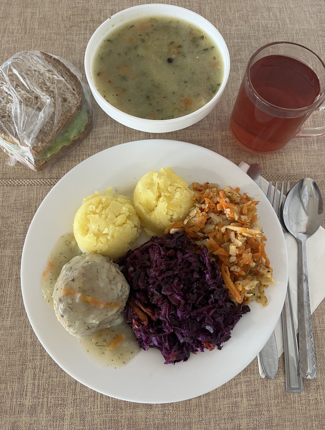 2025-10-31-obiad_dieta_cukrzycowa