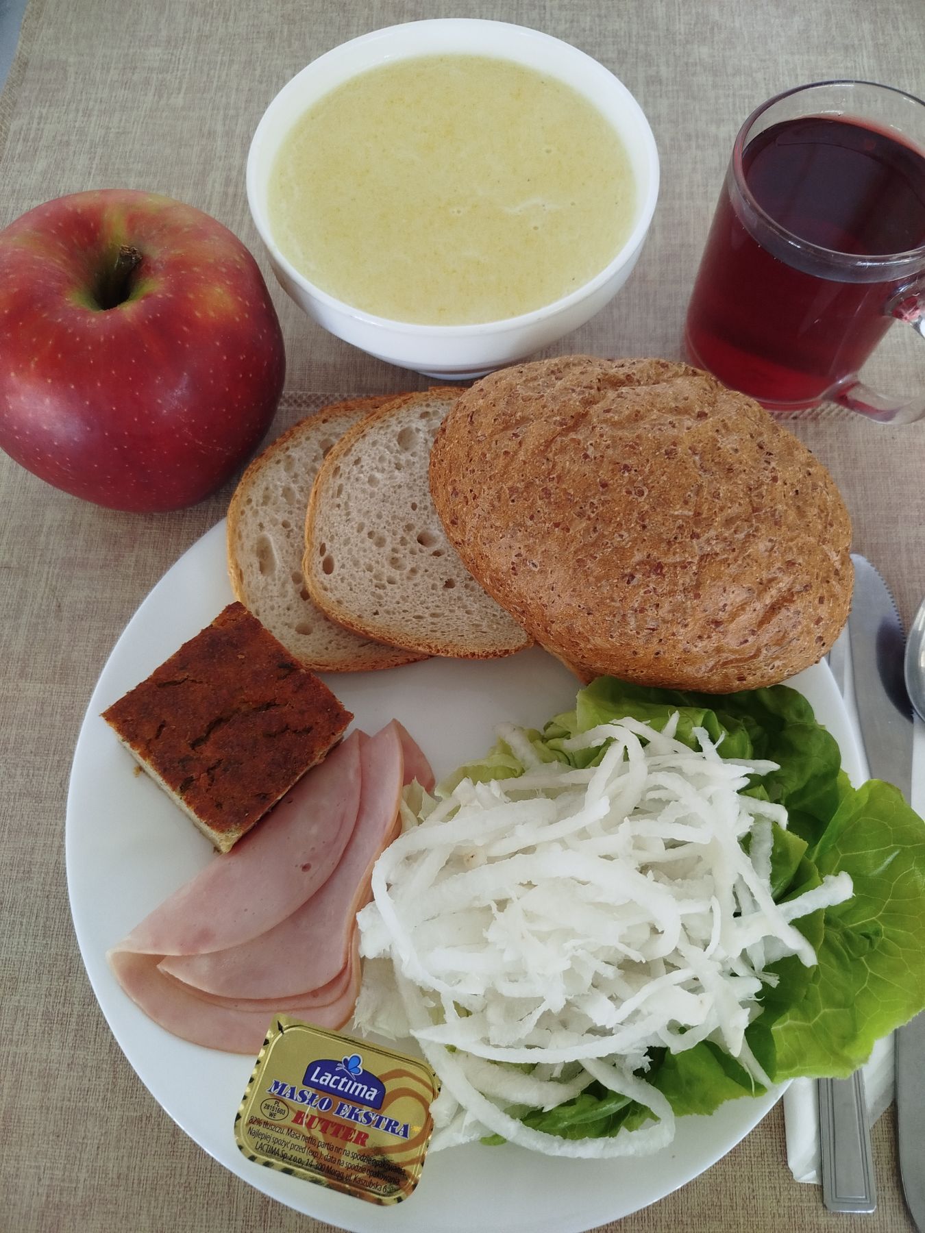 2025-07-17-śniadanie_dieta_podstawowa