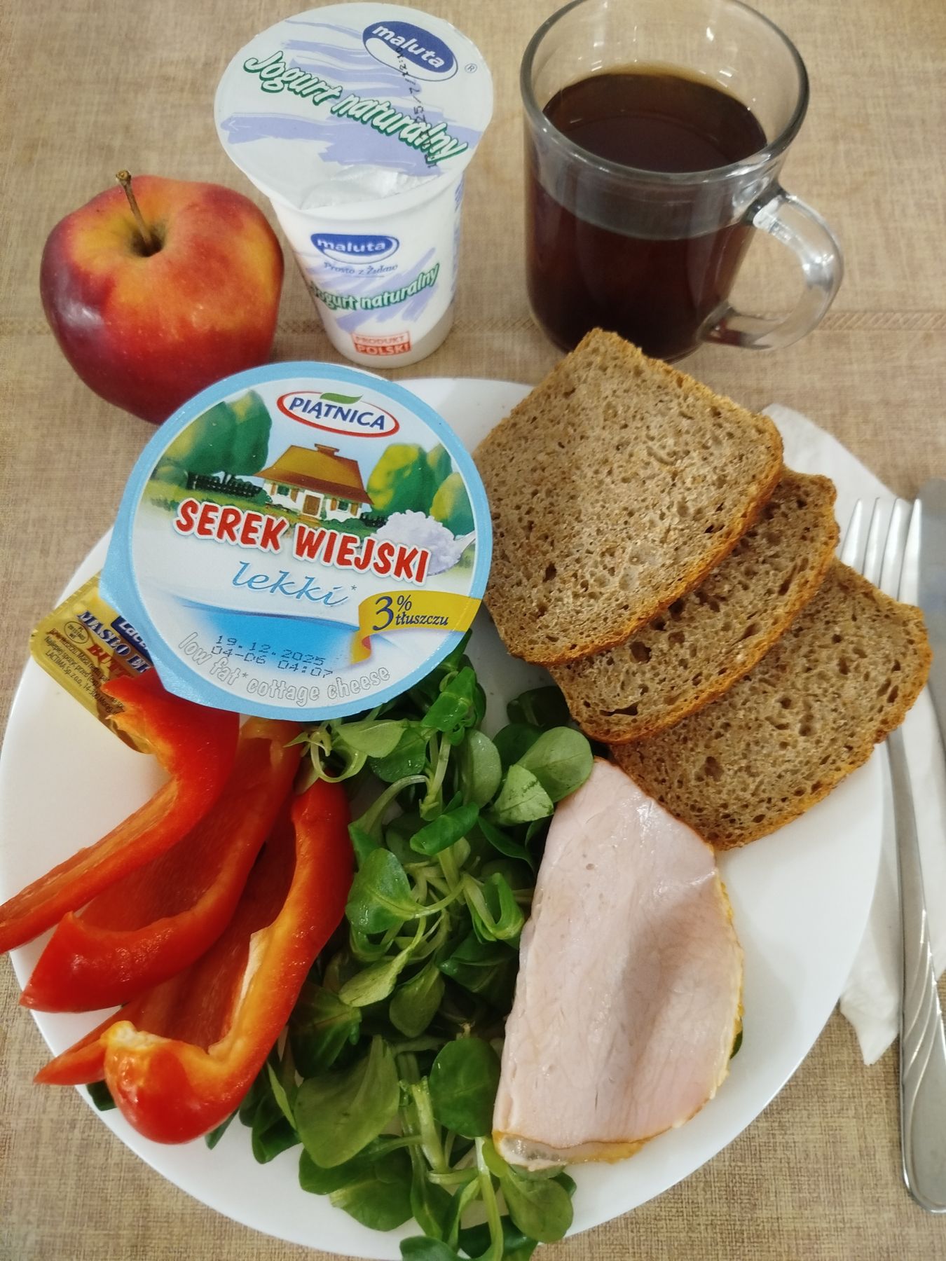 2025-12-03-śniadanie_dieta_cukrzycowa