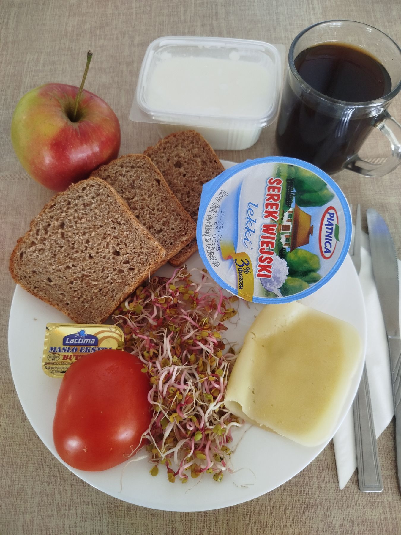 2025-07-25-śniadanie_dieta_cukrzycowa