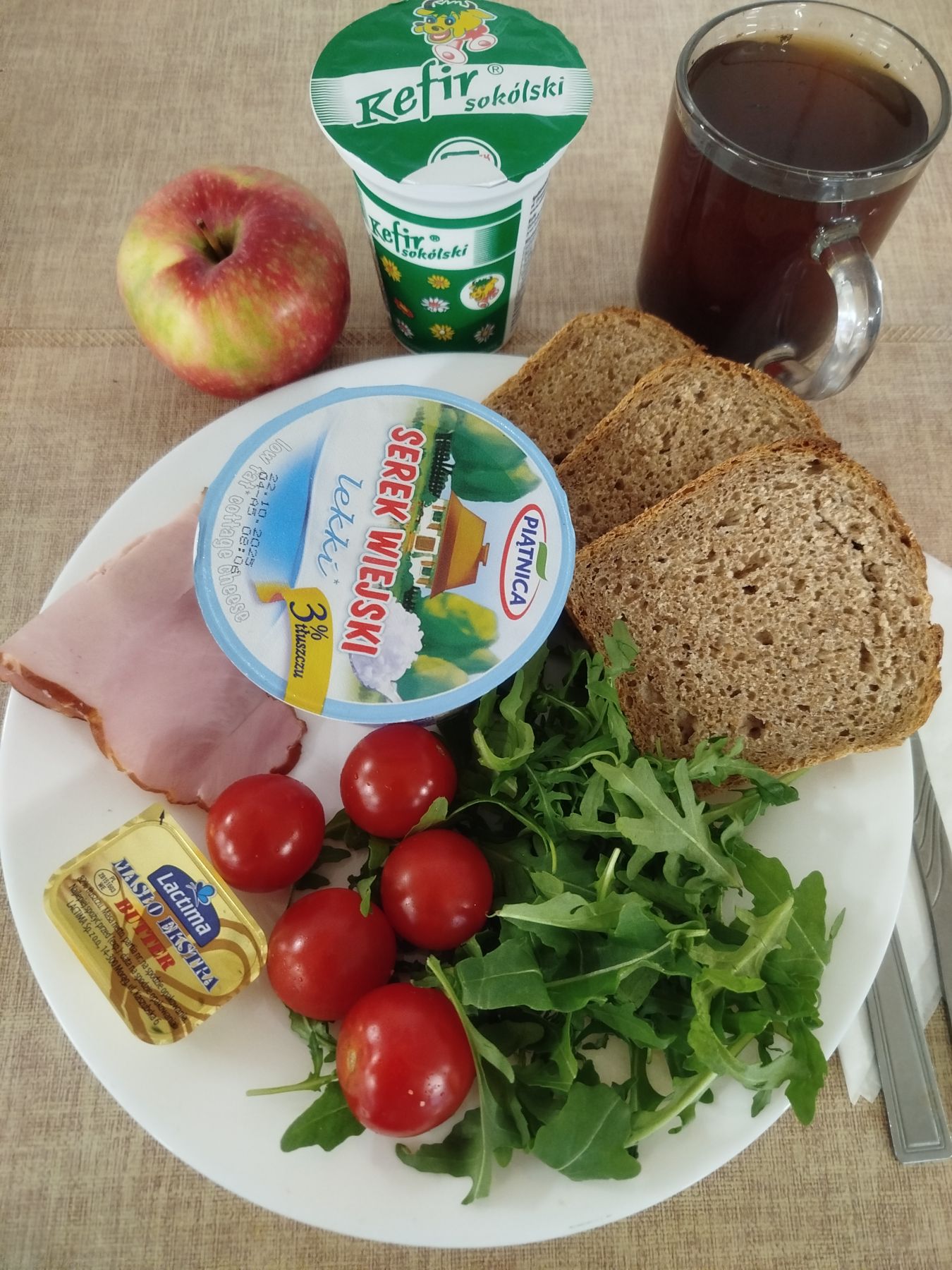 2025-10-10-śniadanie_dieta_cukrzycowa