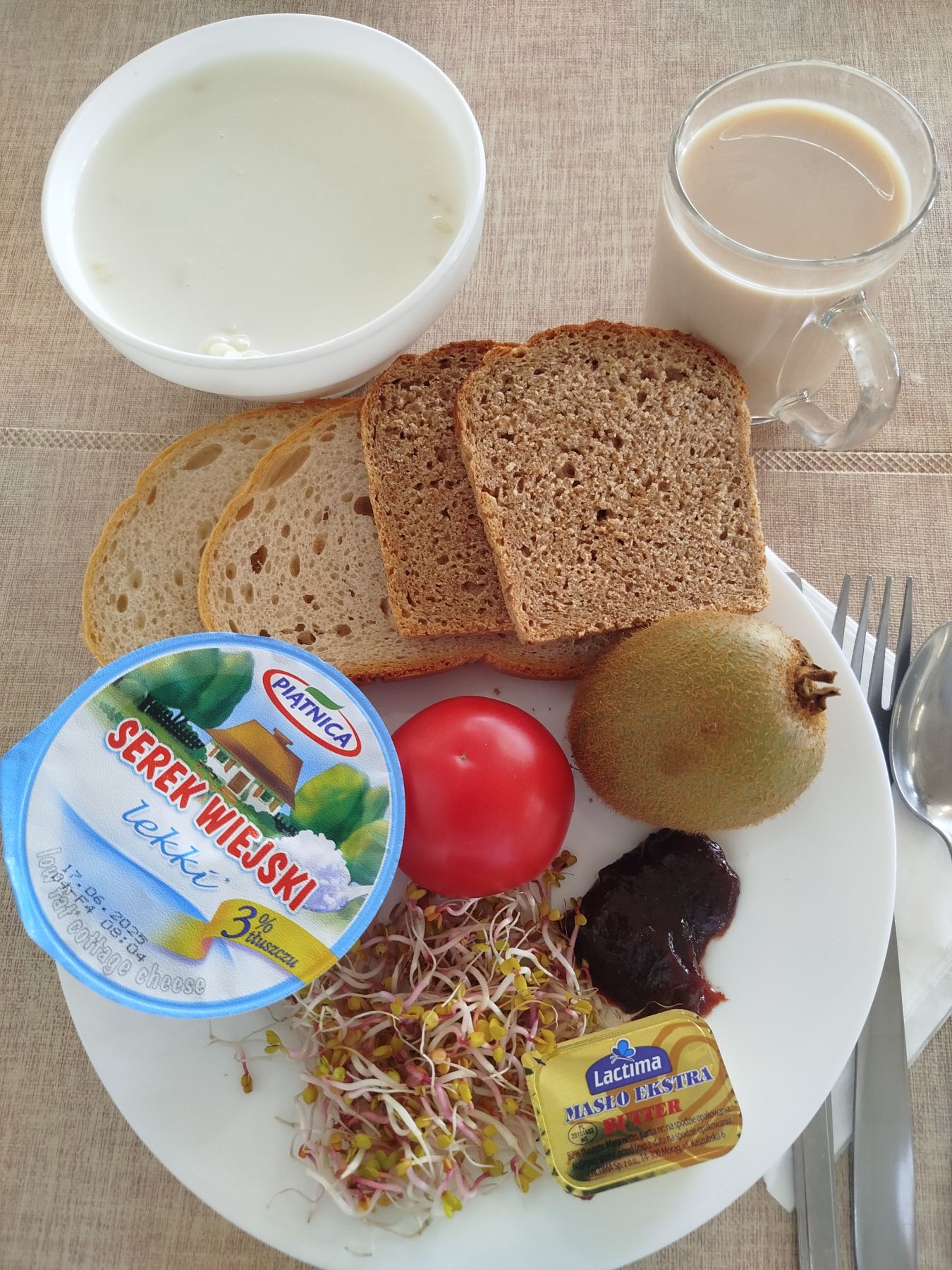 2025-06-06-śniadanie_dieta_podstawowa