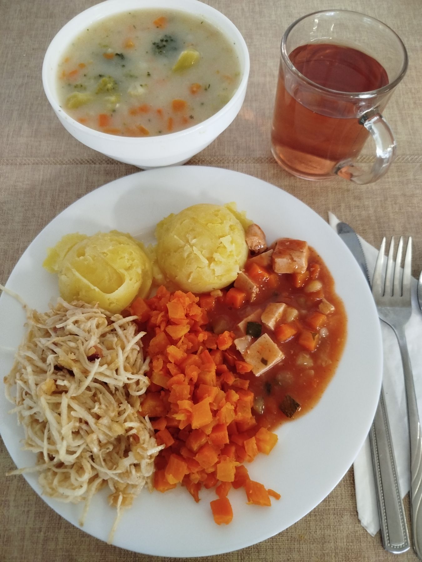 2025-12-08-obiad_dieta_łatwostrawna