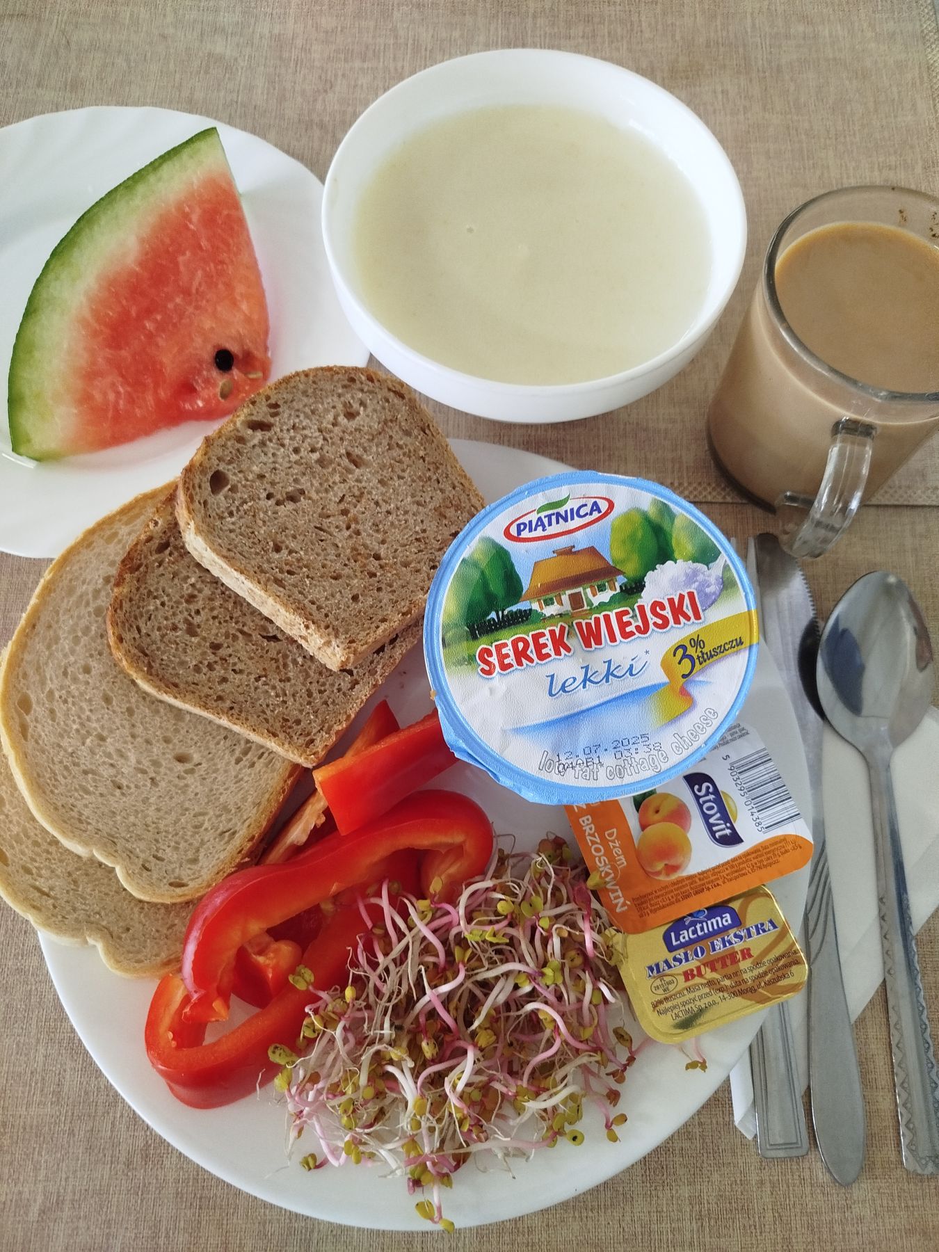 2025-07-11-śniadanie_dieta_podstawowa