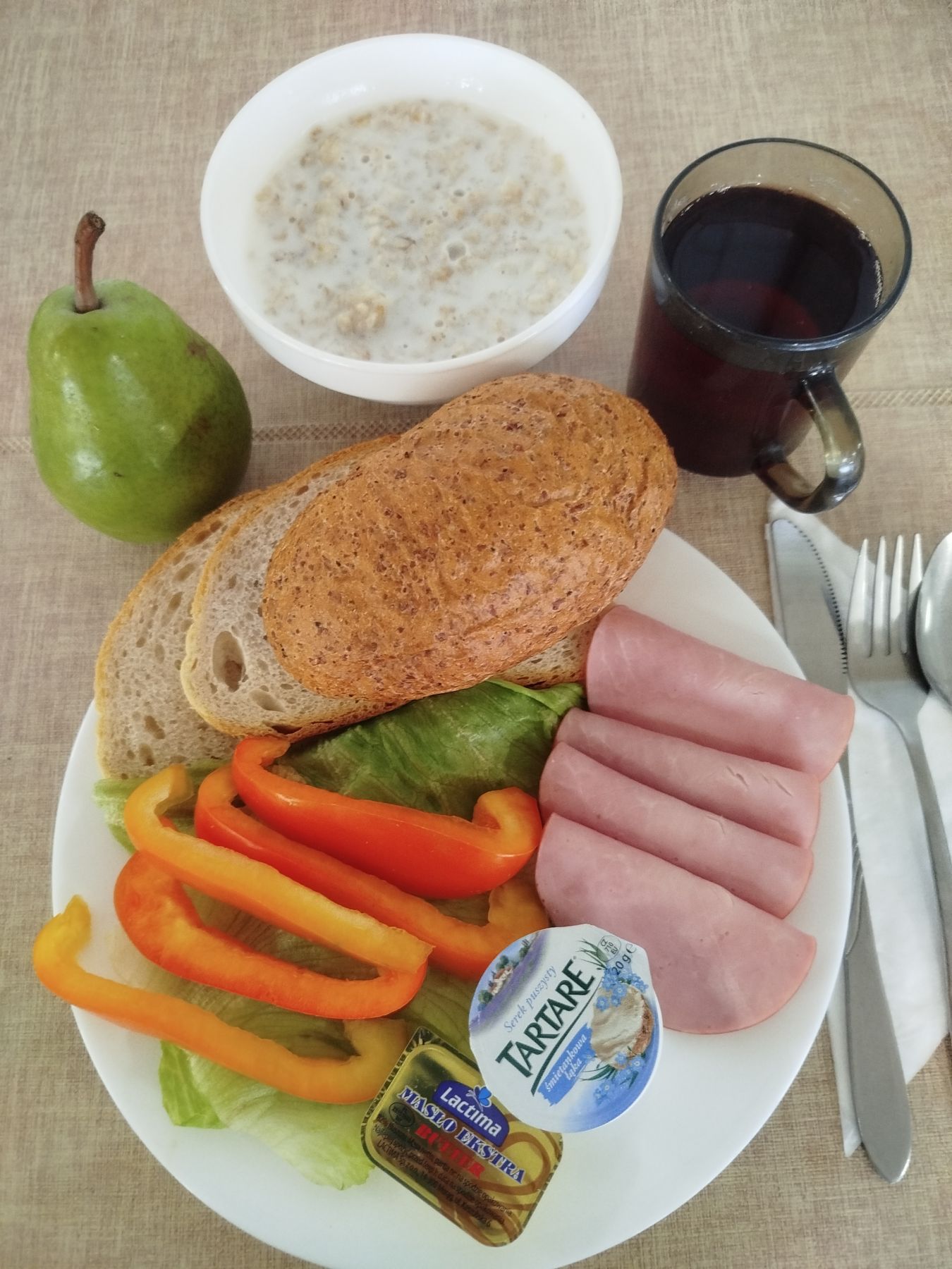 2025-11-13-śniadanie_dieta_podstawowa