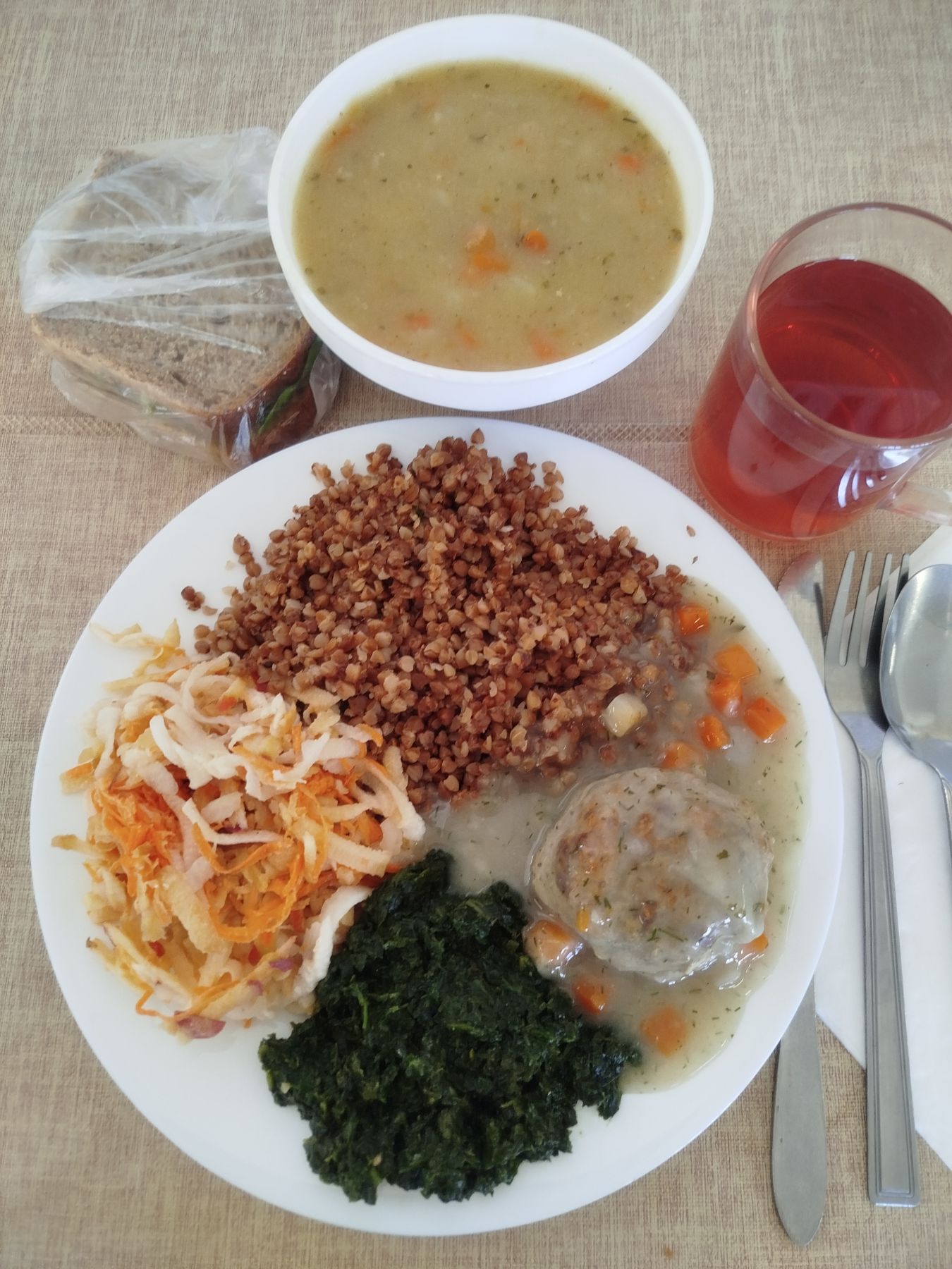 2025-11-04-obiad_dieta_cukrzycowa