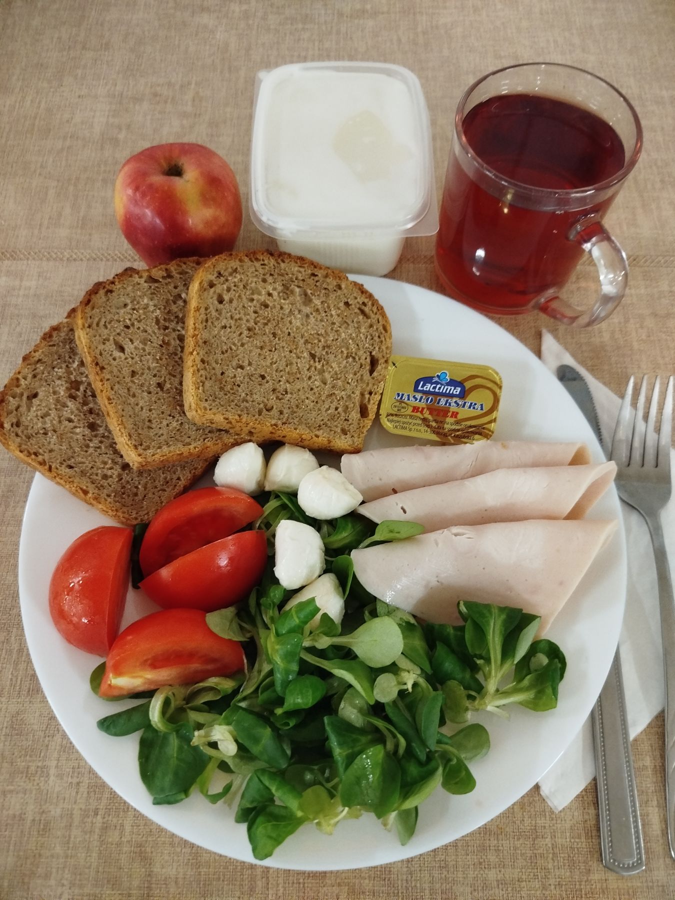 2025-12-09-śniadanie_dieta_cukrzycowa